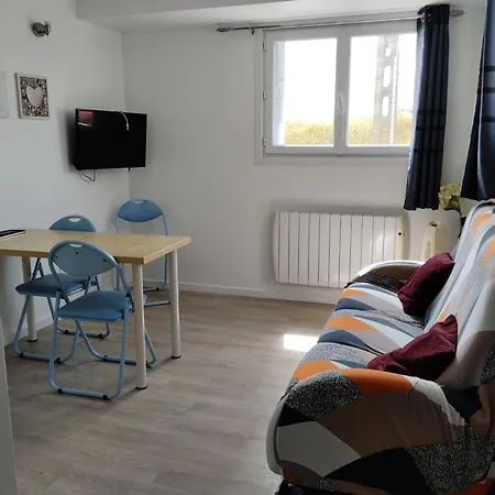 A La Campagne Apartment